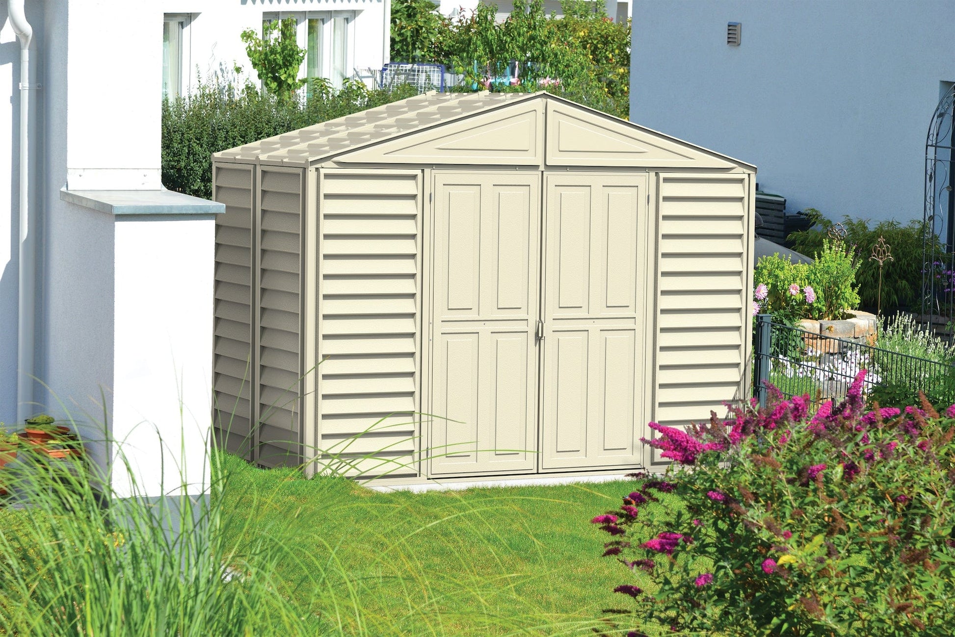 DuraMax Vinyl Shed 10x5 WoodBridge with Foundation Kit