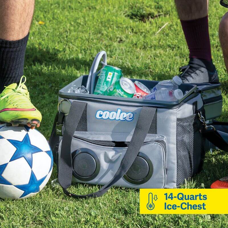 Cool Boss Coolee CL-240 14-quart ice-chest with beverages, perfect for sports and outdoor activities.