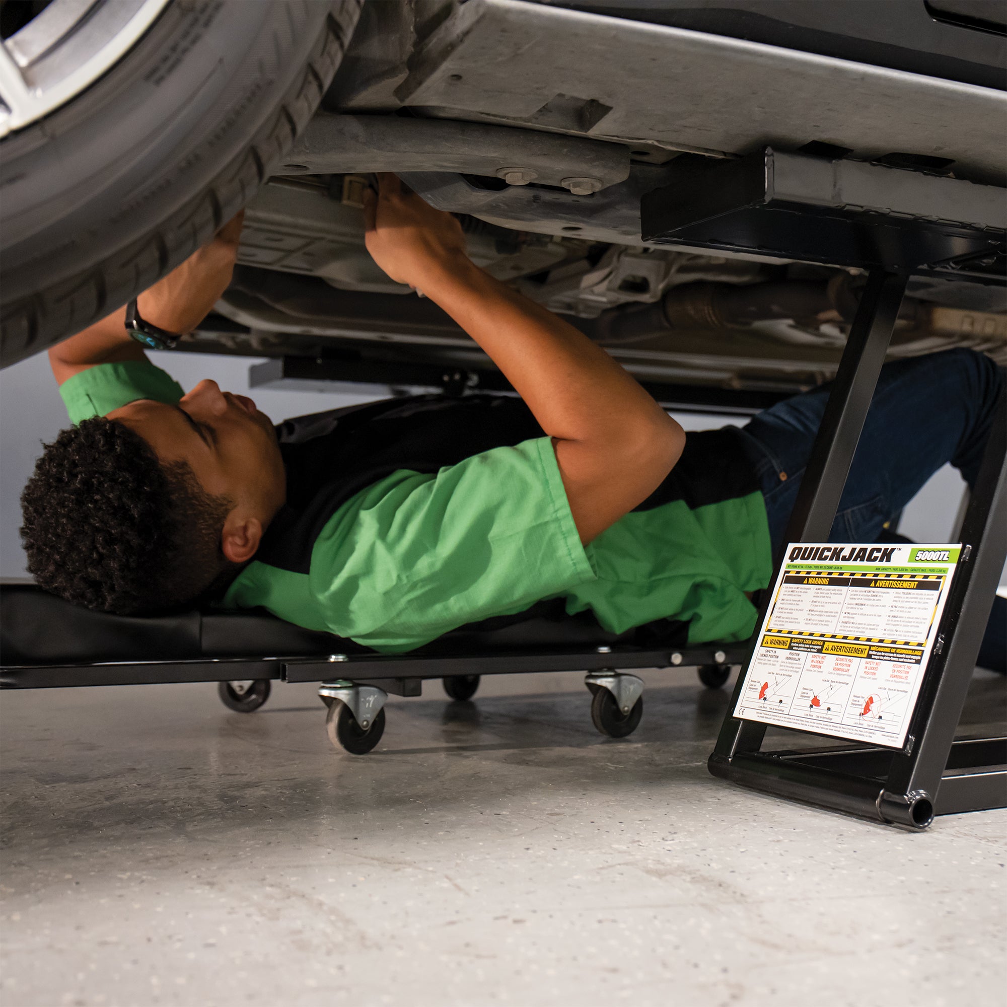 QuickJack 7000TL Portable Car Lift 110V Standard Frame 5175640