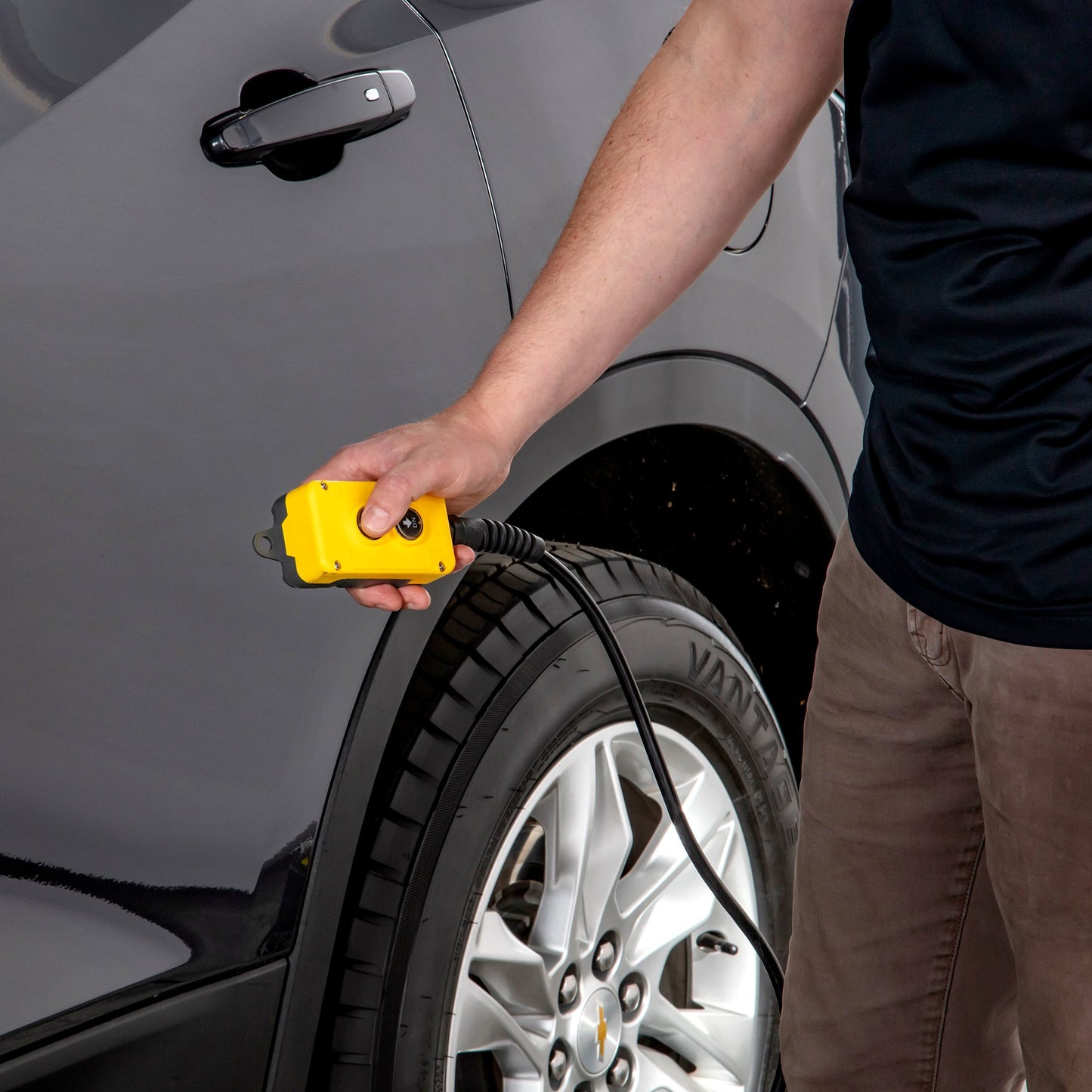 QuickJack 3500SLX Portable Car Lift 110V Standard Frame 5175010